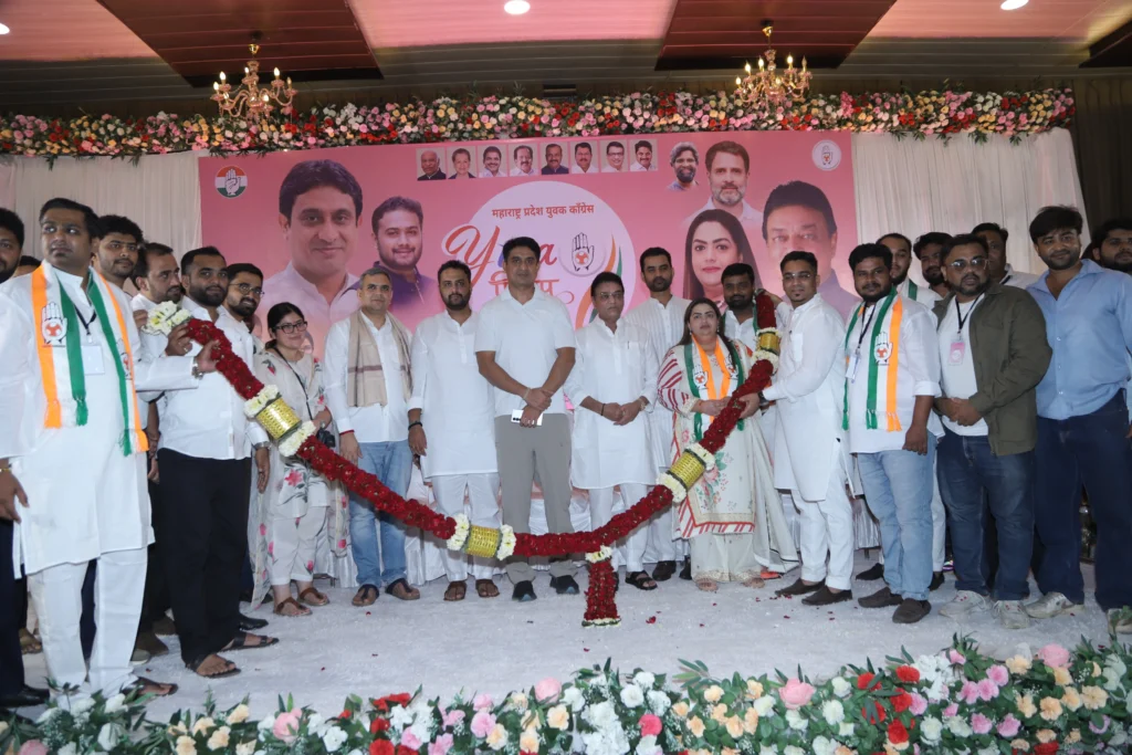 भारतीय युवक काँग्रेसचे अध्यक्ष मा. उदय भानू चिब यांच्या प्रमुख उपस्थितीत मीरा भाईंदर येथे “युवा मिलाप २०२६” कार्यक्रम उत्साहात आणि मोठ्या प्रतिसादात संपन्न झाला