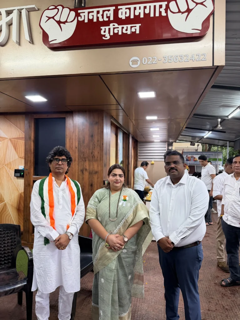 भारताच्या ८०व्या स्वातंत्र्य दिनानिमित्त मिरा-भाईंदर शहरात विविध ठिकाणी आयोजित ध्वजारोहण कार्यक्रमास उपस्थित राहून राष्ट्रध्वजाला मानवंदना दिली.