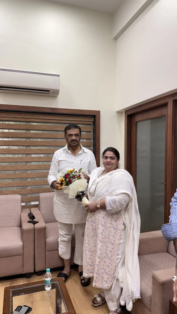 काँग्रेसचे ज्येष्ठ नेते व माजी मंत्री मा. सुनील केदार यांची नागपूर येथे सदिच्छा भेट घेतली.