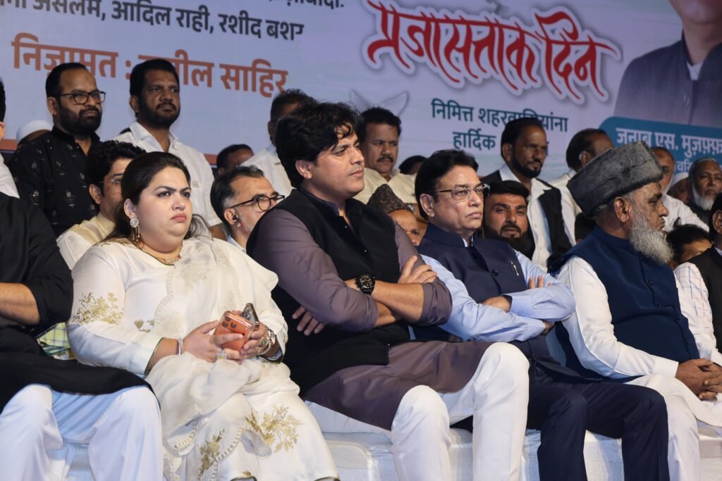 एक शानदार और यादगार शाम – महफ़िल-ए-मुशायरा उर्दू अदब का ख़ज़ाना